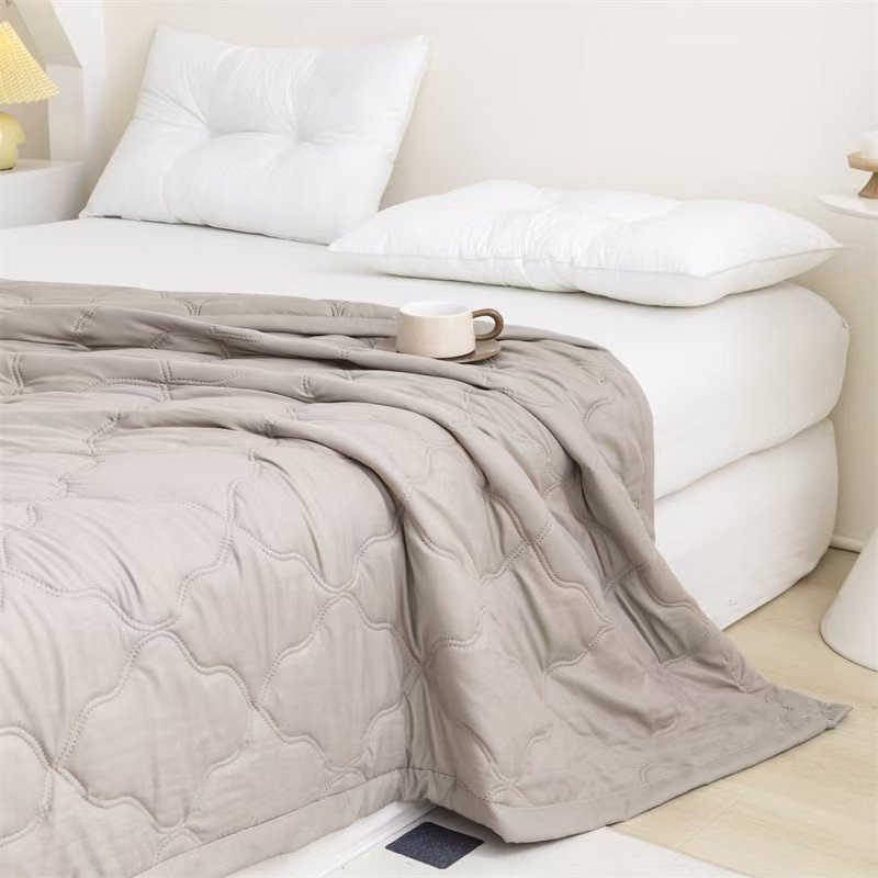 Cooling Summer Quilt, Solid Color